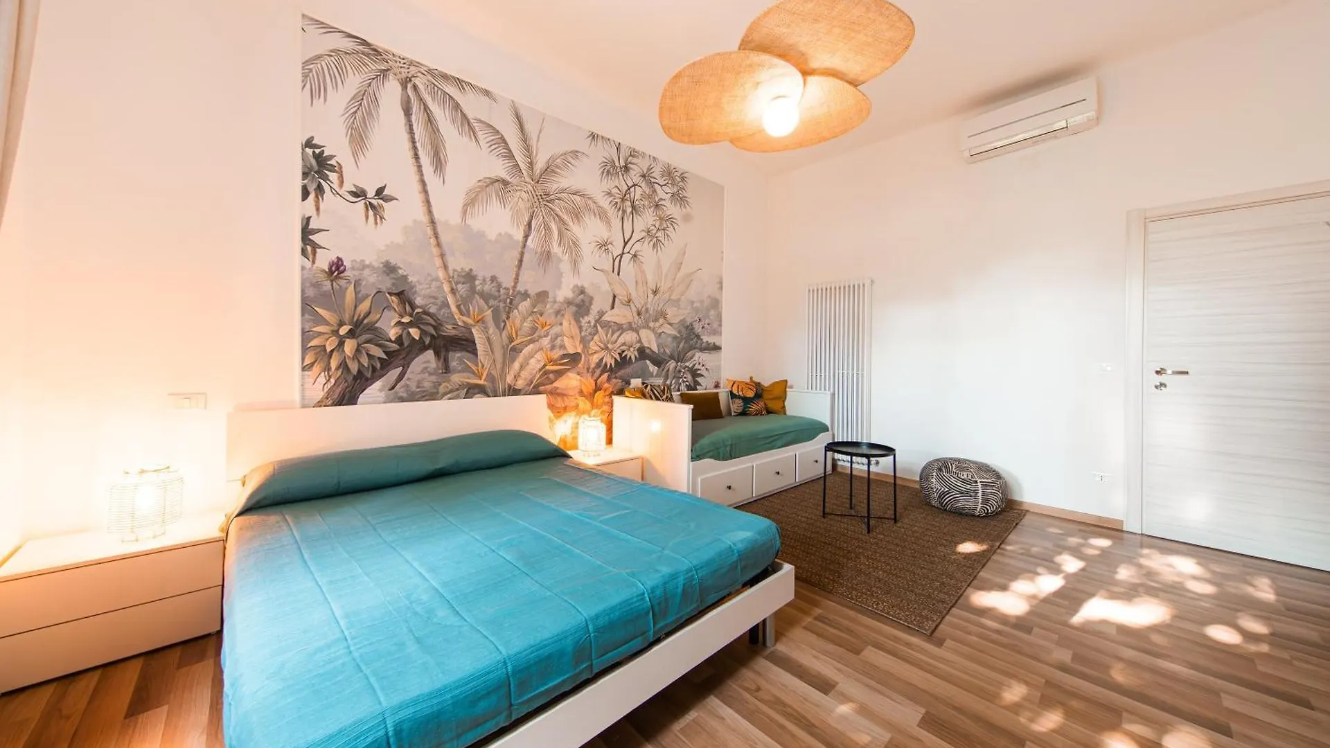 Becky Apartment Bologna Italy