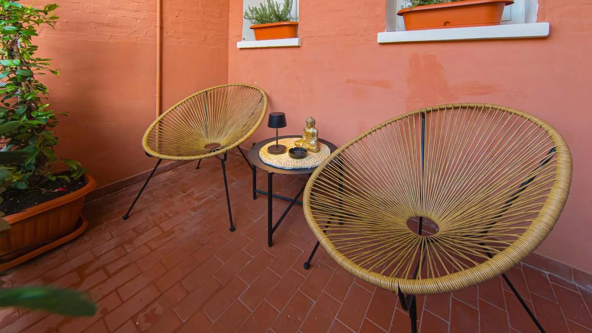 Becky Apartment Bologna Italy